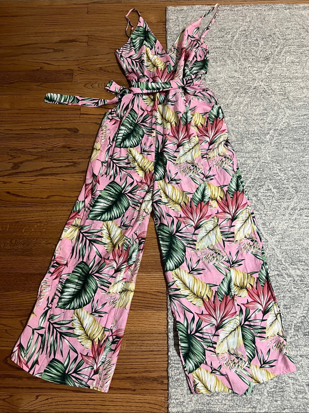 Tropical Zippered Jumpsuit - Picture 5 of 9